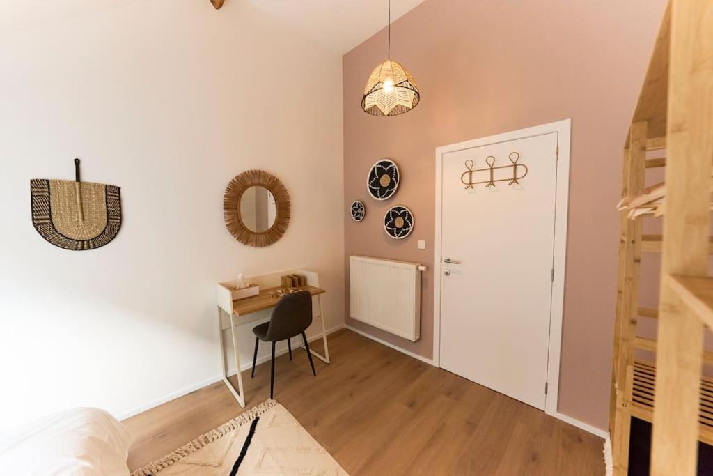 Hippie Chic ! Apartment Mons Ngoại thất bức ảnh